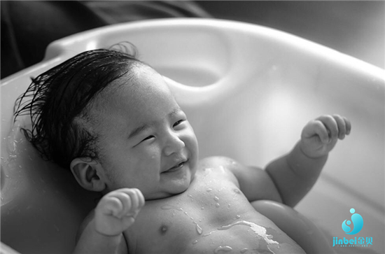 香港龙凤胎试管婴儿包成功:小灰转为小粉，最后加深